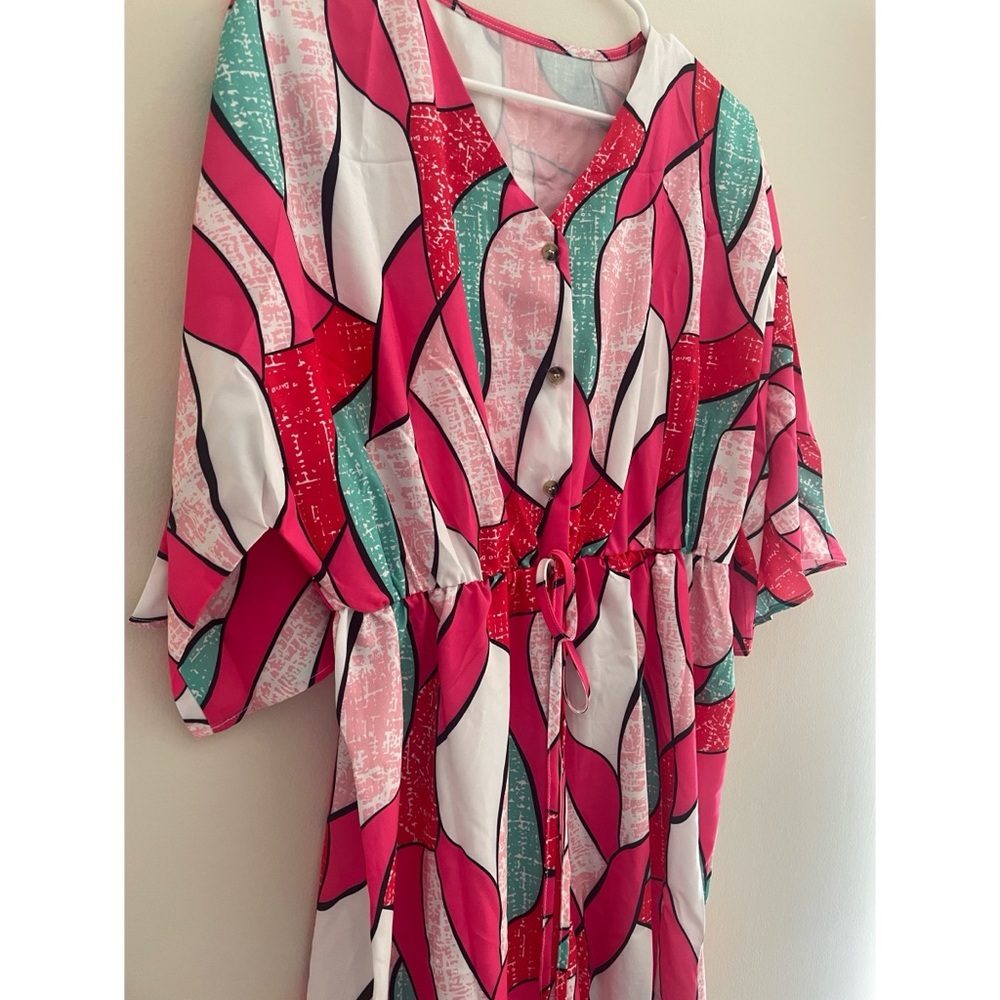 Patterned Romper - Picture 2 of 2